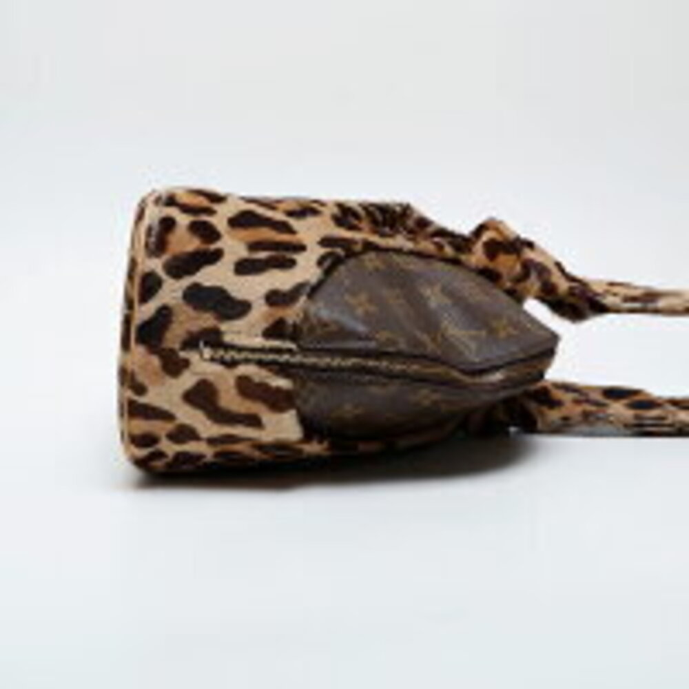 Louis Vuitton Monogram Azzedine Alaa Handbag Brown - Picture 5 of 13